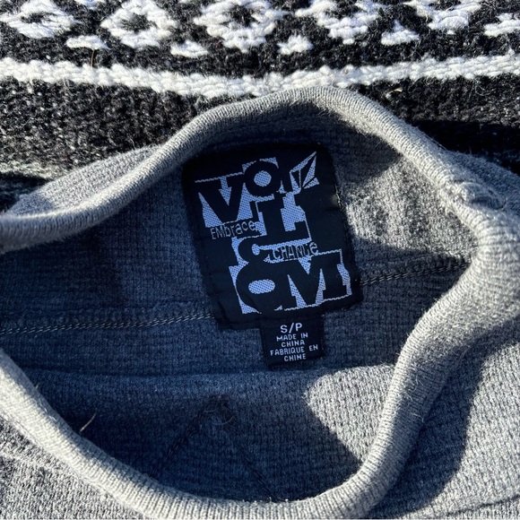 VOLCOM GRAY THERMAL KNIT LONG SLEEVE LOGO GRAPHIC MENS SHIRT SIZE SMALL - Picture 6 of 6